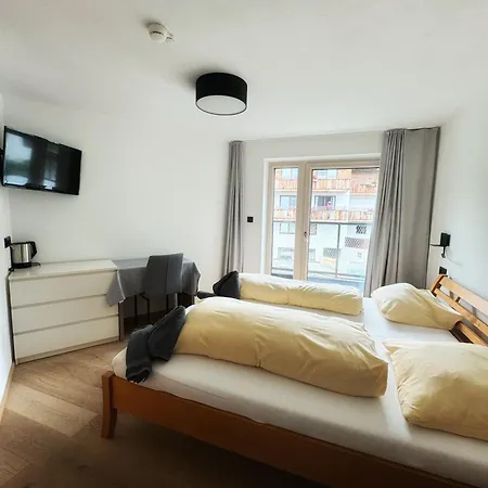 Skill Mountain - Und Bike Im Sommer Mit Joker Card *