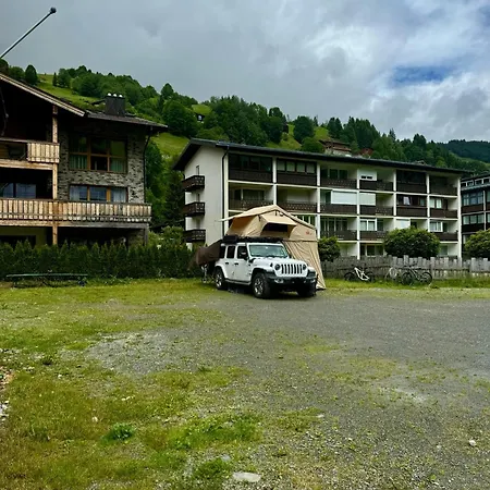 Hostel Skill Mountain - Und Bike Im Sommer Mit Joker Card