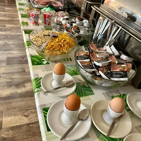 Hostal Skill Mountain - Und Bike Im Sommer Mit Joker Card