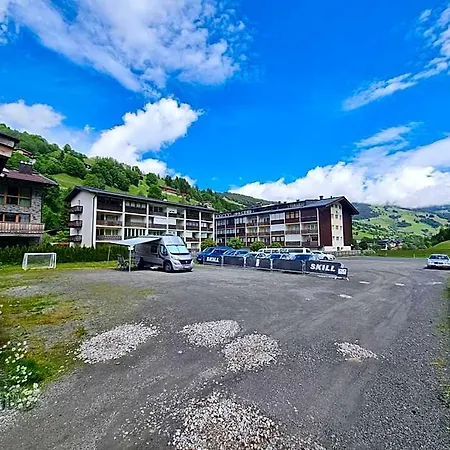 Hostel Skill Mountain - Und Bike Im Sommer Mit Joker Card Σάαλμπαχ-Χίντεργκλεμ